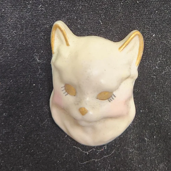 Bundle of 5 Cat Broaches/ Pins - Picture 3 of 6